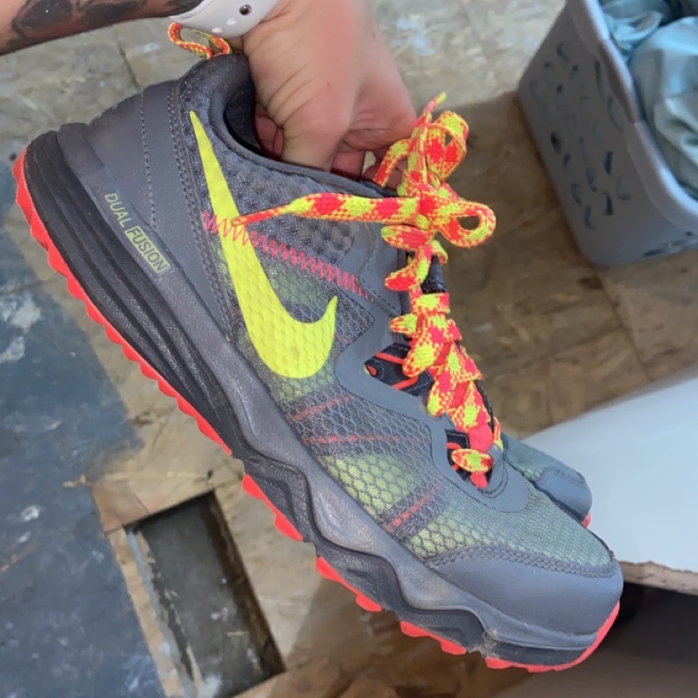 Nike shoes